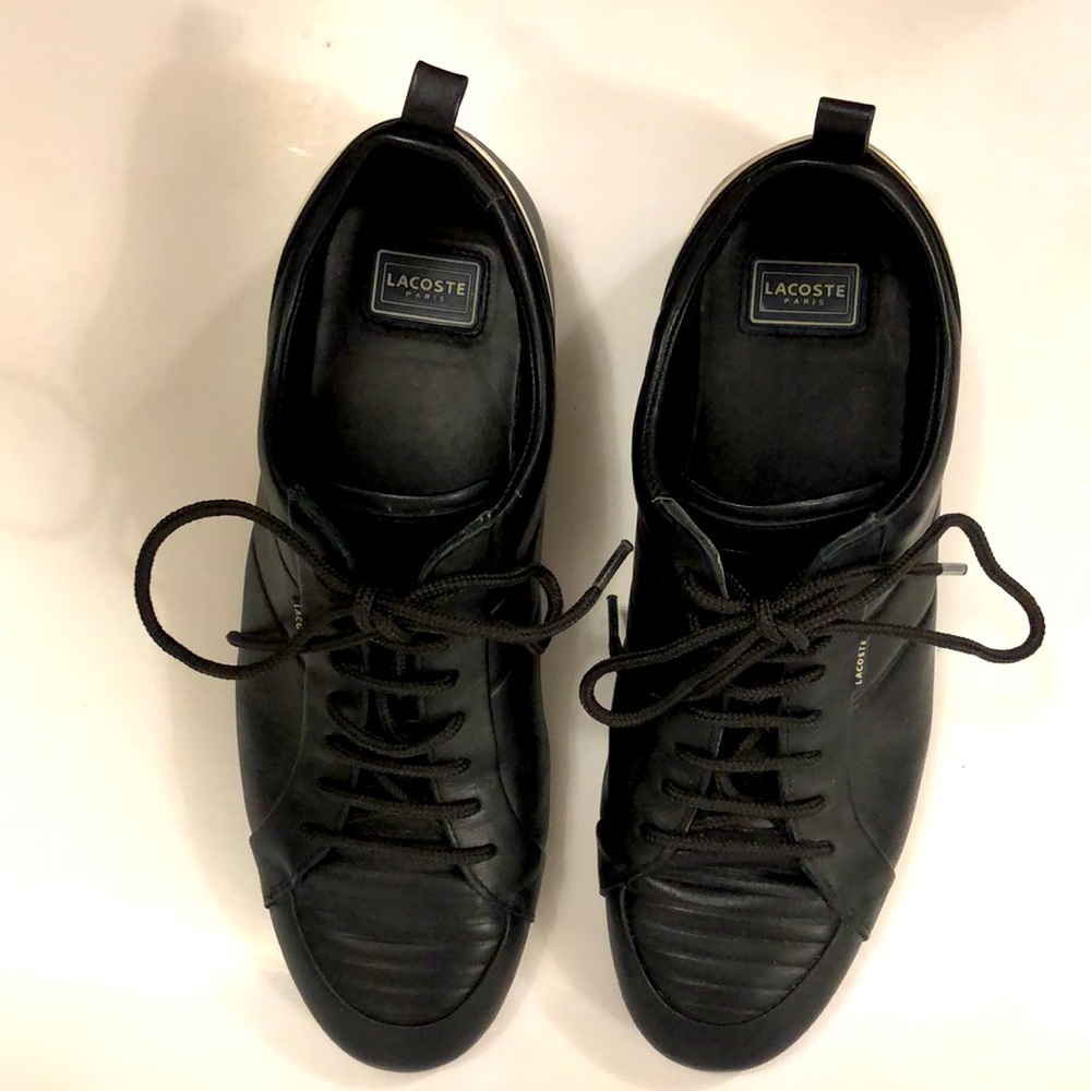 Lacoste 9 Sneaker Shoe Black Leather Lace White detail Lace Excellent Condition